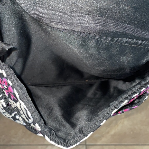 Vera Bradley Crossbody Set - Picture 6 of 10